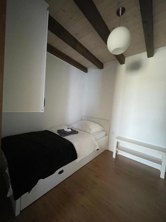 Villa Maslina Saric Devrske Exteriör bild
