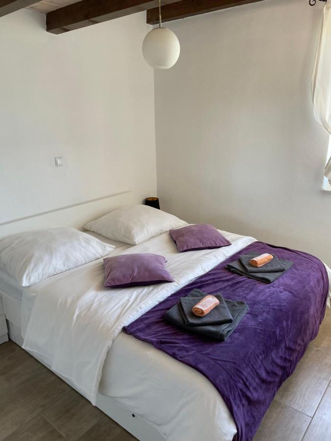 Villa Maslina Saric Devrske Exteriör bild