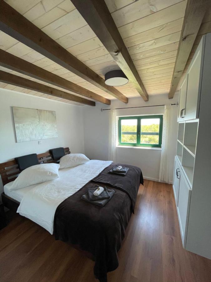 Villa Maslina Saric Devrske Exteriör bild